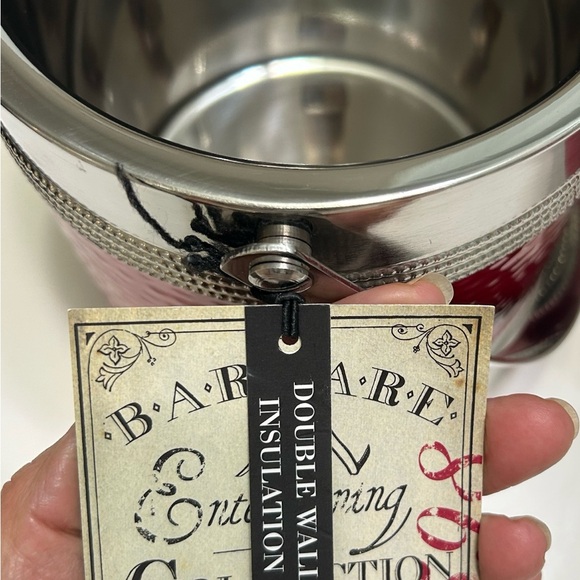 NWT BEAUTIFUL 4 PIECE BARWAR SET icebucket/shaker/2brocade martini glasses - Picture 8 of 12